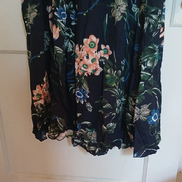 H&M Floral Bell Sleeve Maxi Sundress - Picture 2 of 12